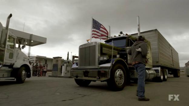 Peterbilt 359