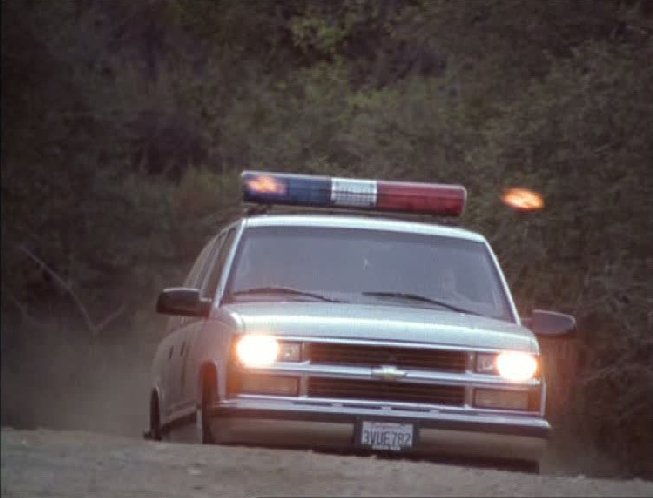 1997 Chevrolet Suburban C-1500 [GMT410]