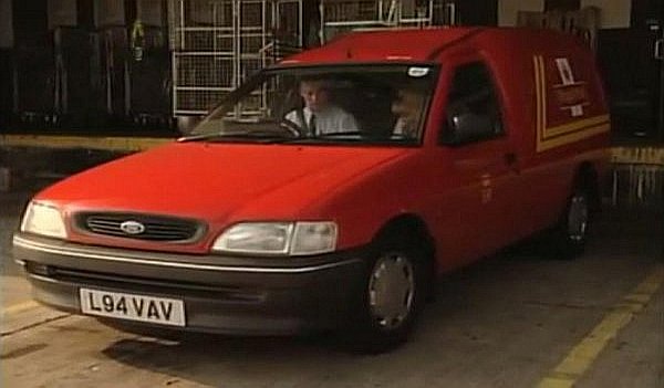 IMCDb.org: 1994 Ford Escort Van Royal Mail MkV in "Come ...