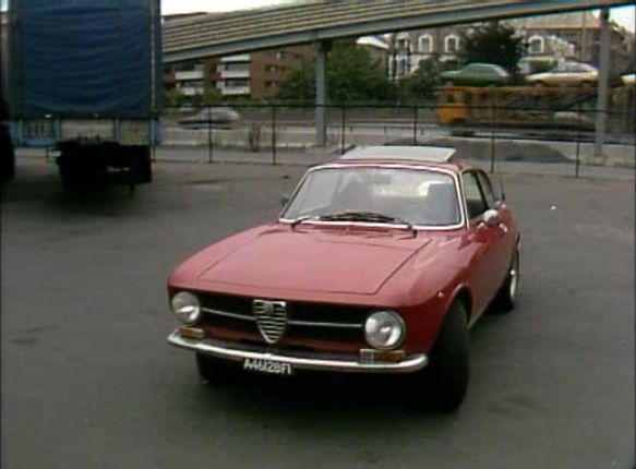 1972 Alfa Romeo GT 1300 Junior 3a serie [105.30]