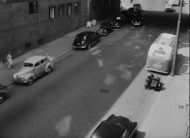 1939 Ford V8 De Luxe Fordor [91A]