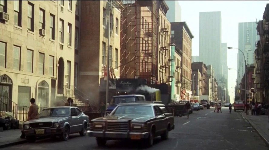 1976 Ford LTD Country Squire