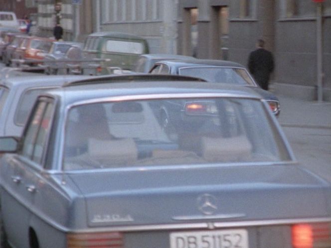 1975 Mercedes-Benz 230.4 [W115]