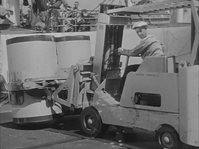 Towmotor unknown