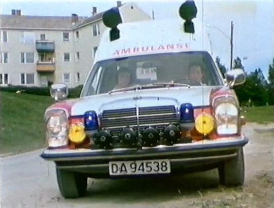 1973 Mercedes-Benz Ambulanse VBK Rescueline [W115]