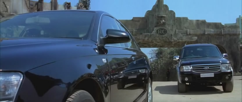 2003 Ford Endeavour [U268]