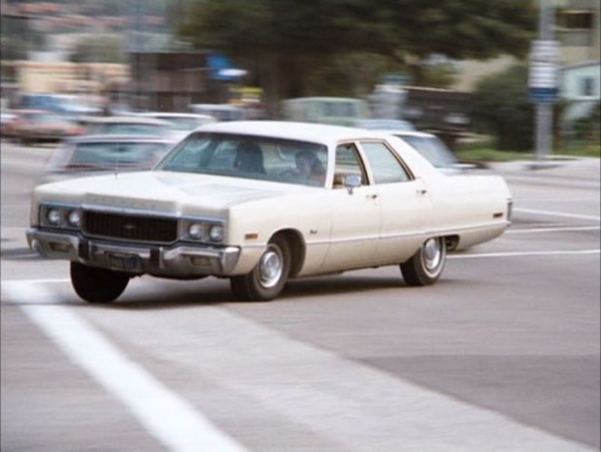 Chrysler Newport 1977