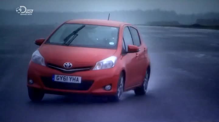 2012 Toyota Yaris 1.3 VVT-i SR [NSP130]