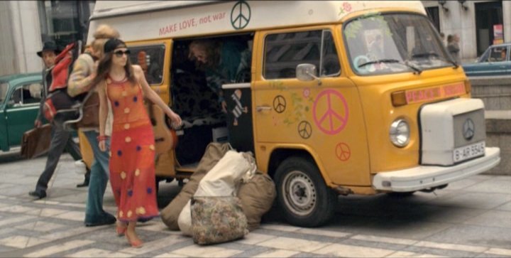 1974 Volkswagen Bus T2 [Typ 2]