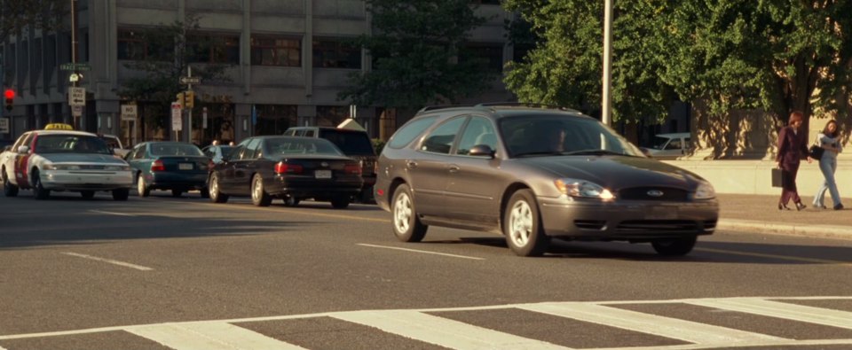 2004 Ford Taurus SE Wagon [D186]