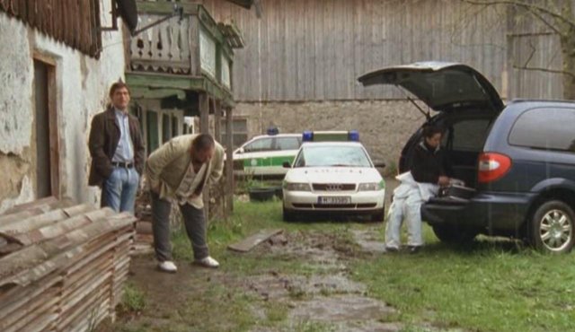 2001 Chrysler Grand Voyager [RG]