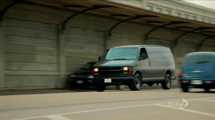 2000 Chevrolet Express [GMT600]