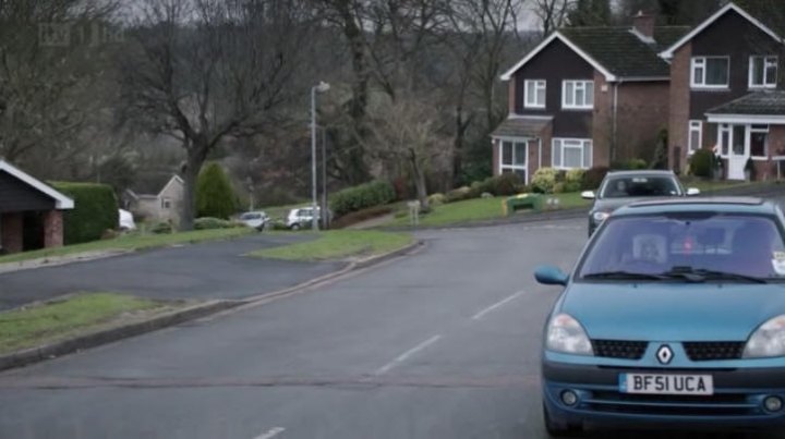 2001 Renault Clio 1.4 16V Privilege 2 [X65]