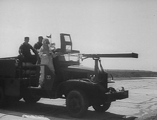 1941 GMC CCKW 353 2½-ton 6x6 Fire Engine
