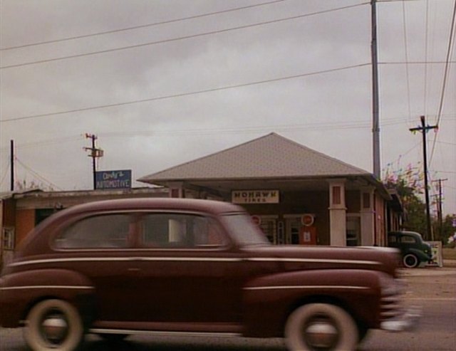 1946 Ford Super De Luxe Tudor
