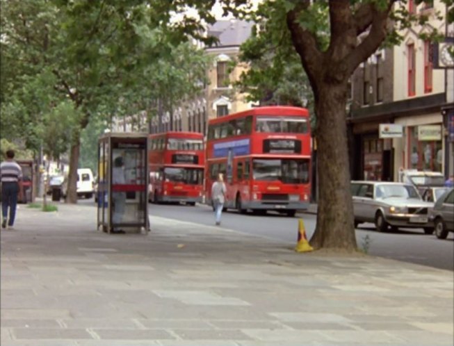 MCW Metrobus Mark 1
