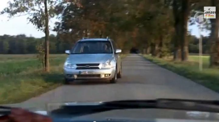 2006 Kia Carnival [VQ]