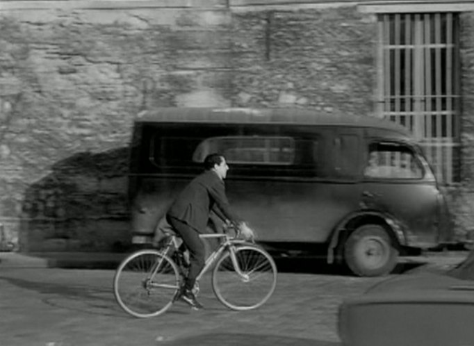 1950 Renault 1000 Kg [R2060]