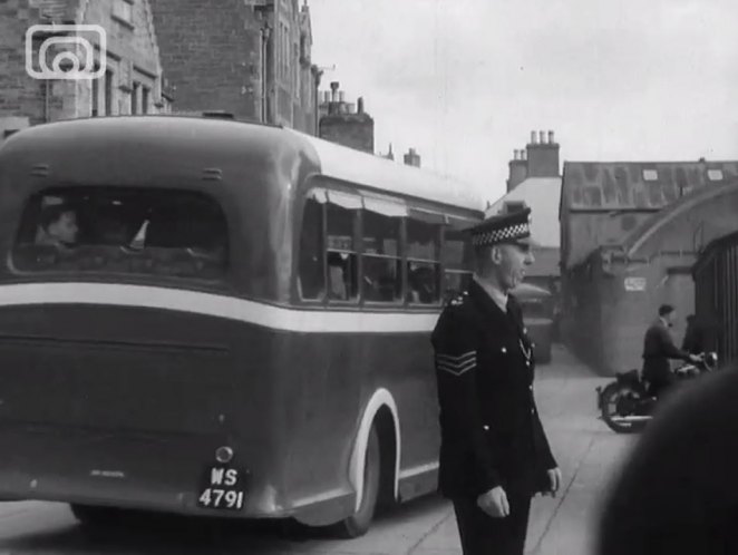 1935 Bedford WTL Duple C20F