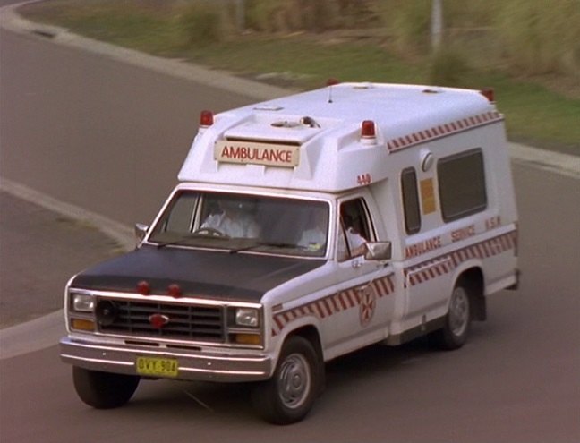 1982 Ford ambulance #6