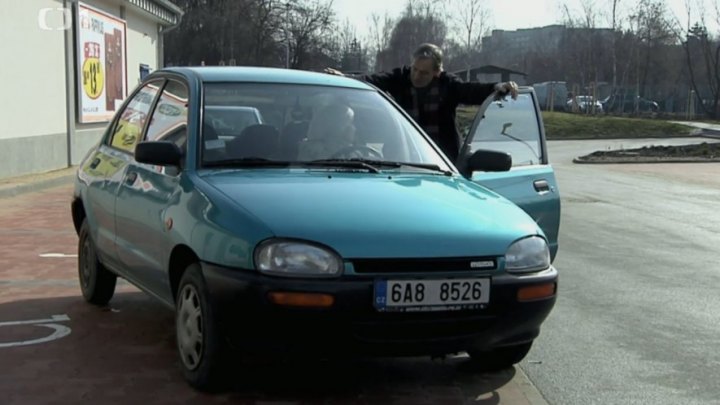 1992 Mazda 121 [DB]