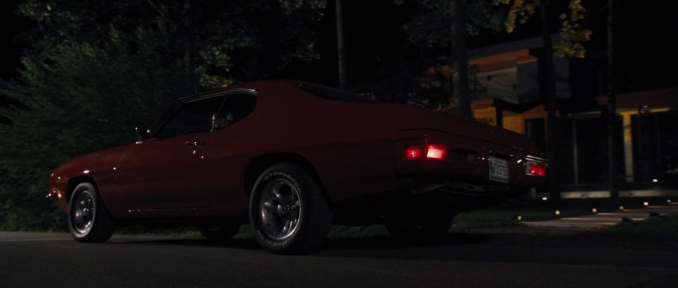 Another cars. Понтиак Леман 1971. Понтиак Леманс 1971 года. 1971 Pontiac GTO Carrie 2013 movie.