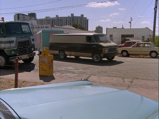 1981 Dodge Ram Van Maxivan
