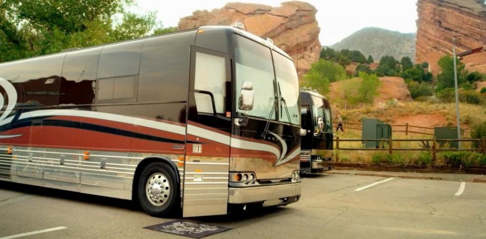 2005 Prevost Country Coach XL-II