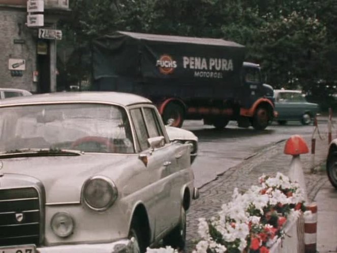 Mercedes-Benz L-Series [L59]