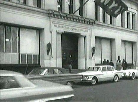 1960 Valiant V-200
