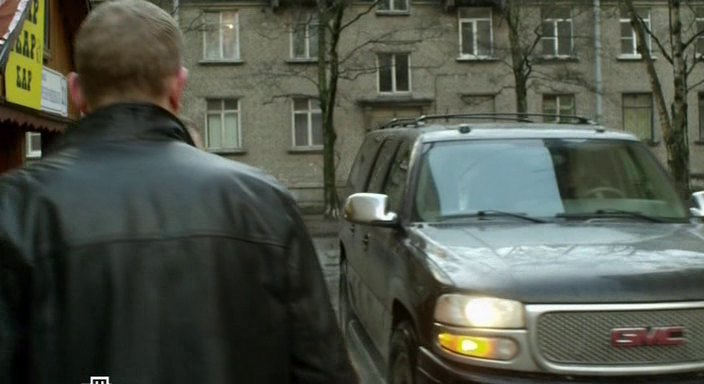 2003 GMC Yukon XL Denali [GMT830]