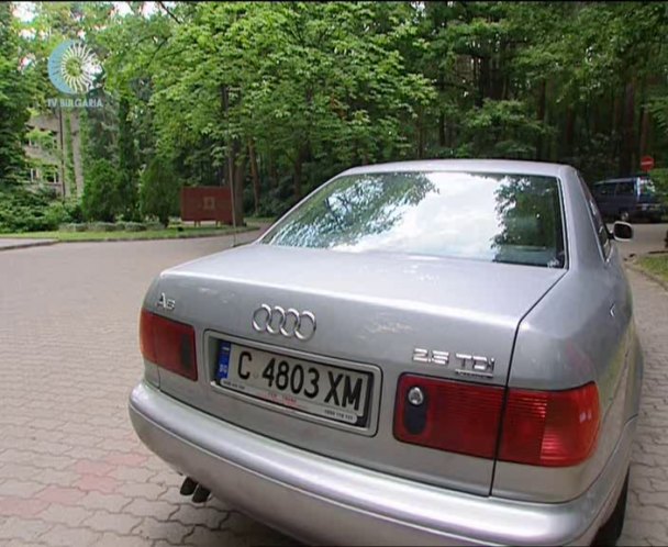 1997 Audi A8 2.5 TDI quattro D2 [Typ 4D]