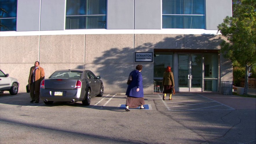 2011 Chrysler 300 [LX]