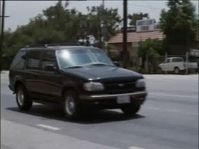 1995 Ford Explorer Limited [UN105]