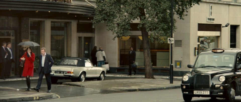 Mercedes-Benz SL [W113]