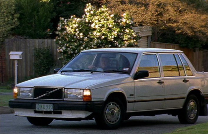 1988 Volvo 740 GL [744]
