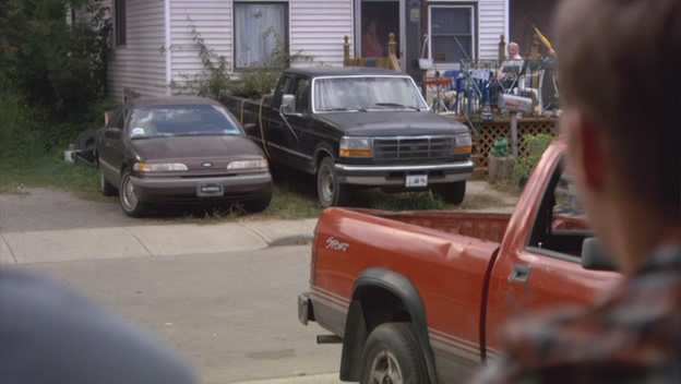 1992 Ford Crown Victoria LX [P74]
