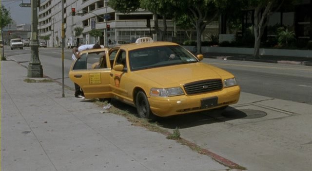 2000 Ford Crown Victoria