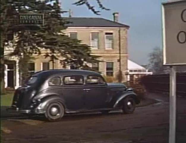 1938 Chrysler unknown 7-Passenger Sedan
