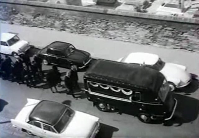 1961 Simca Ariane Super Luxe