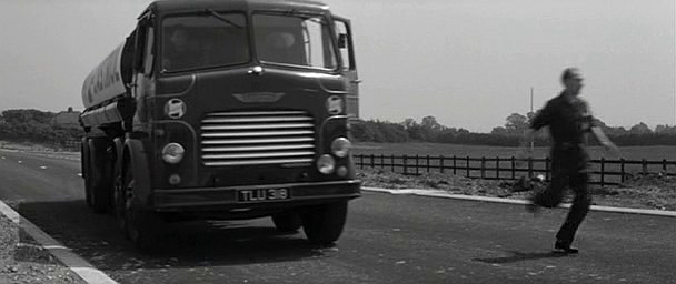 1957 Leyland Octopus 24.O Fuel tanker