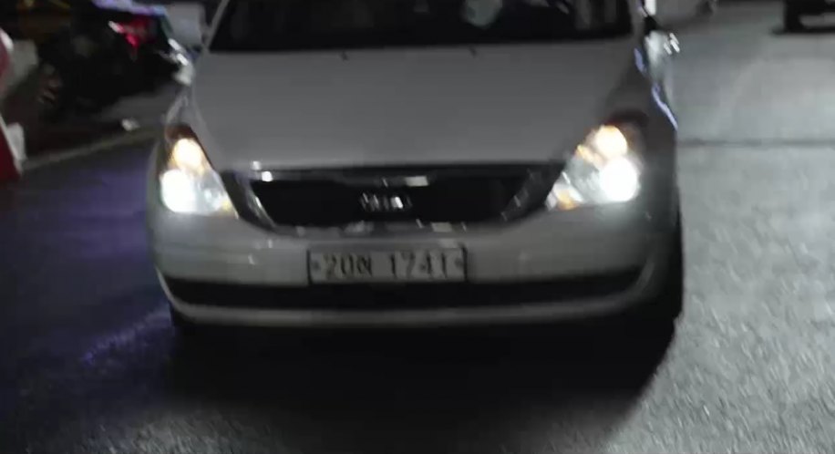 2010 Kia Carnival R [VQ]