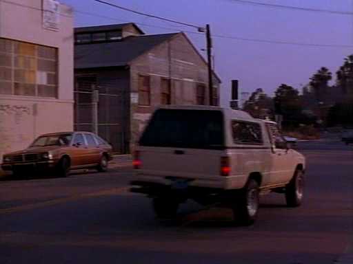 1984 Toyota Truck 4x4 [RN50]