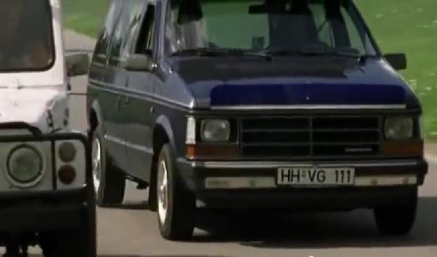 1988 Chrysler Voyager [S]