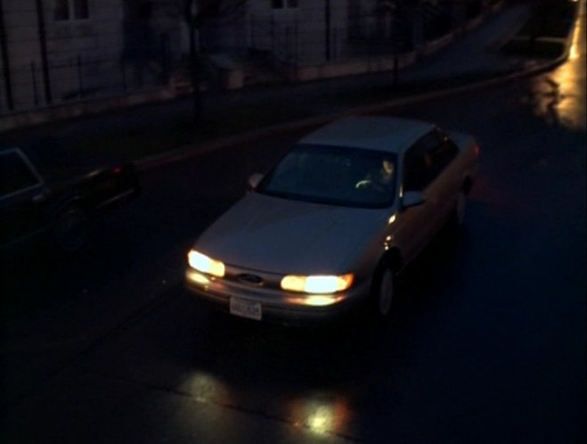 1994 Ford Taurus GL [DN5]