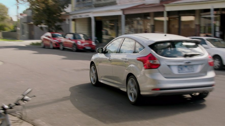 2013 Ford Focus Titanium MkIII [LW]