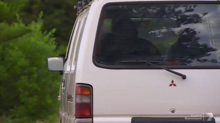 2000 Mitsubishi Express [SJ]