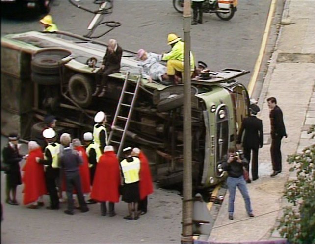 Bedford J2 Plaxton Embassy