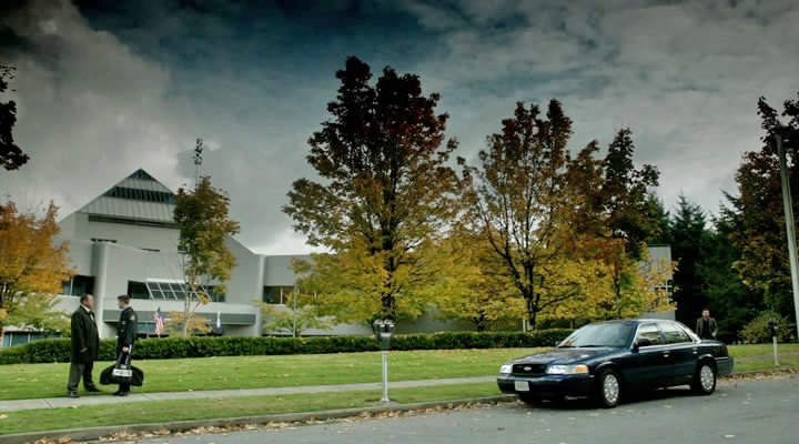 2003 Ford Crown Victoria