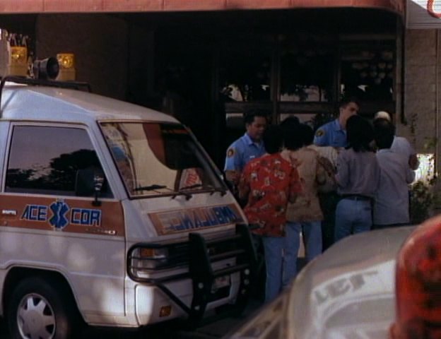 Mitsubishi L-300 Versa Van